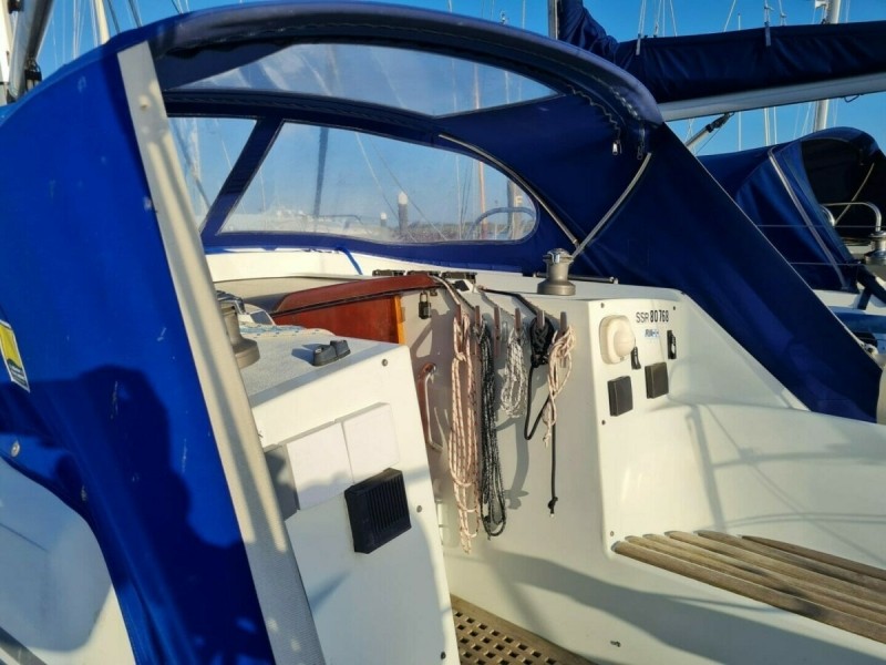Hunter Yacht Channel323